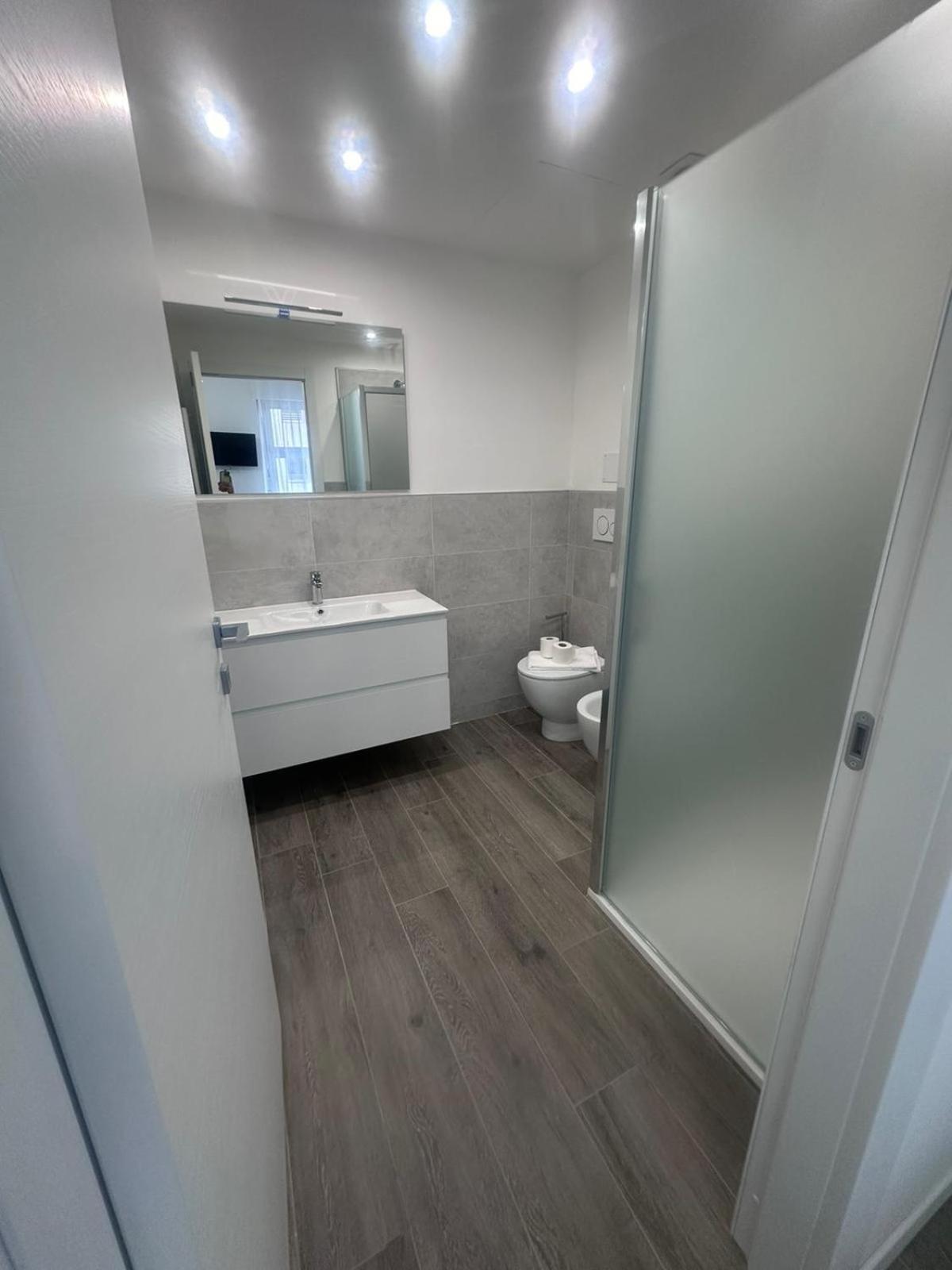 Appartement Vitruvio 43 *